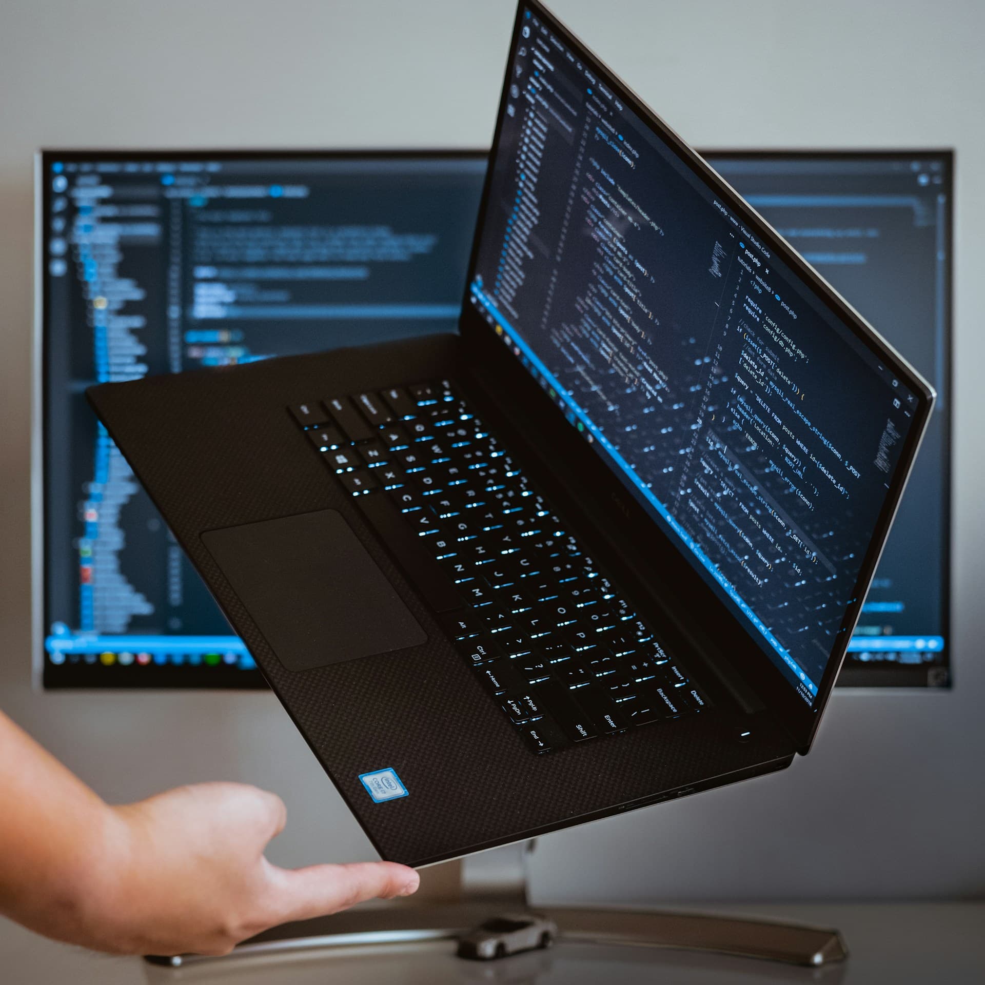 Mastering C++ Programming – From Fundamentals to Advanced Concepts
