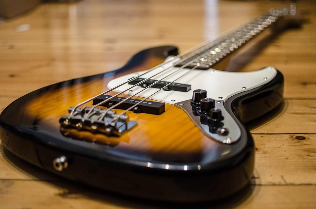Bass Guitar Mastery – From Beginner to Pro